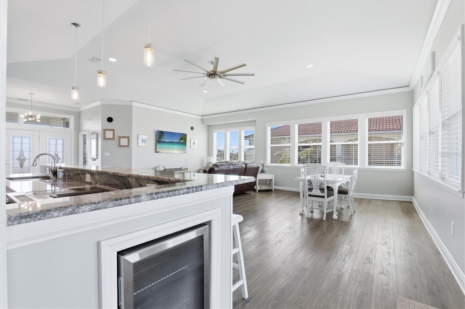 Image 55 of 88 For 13875 Hatcher Avenue