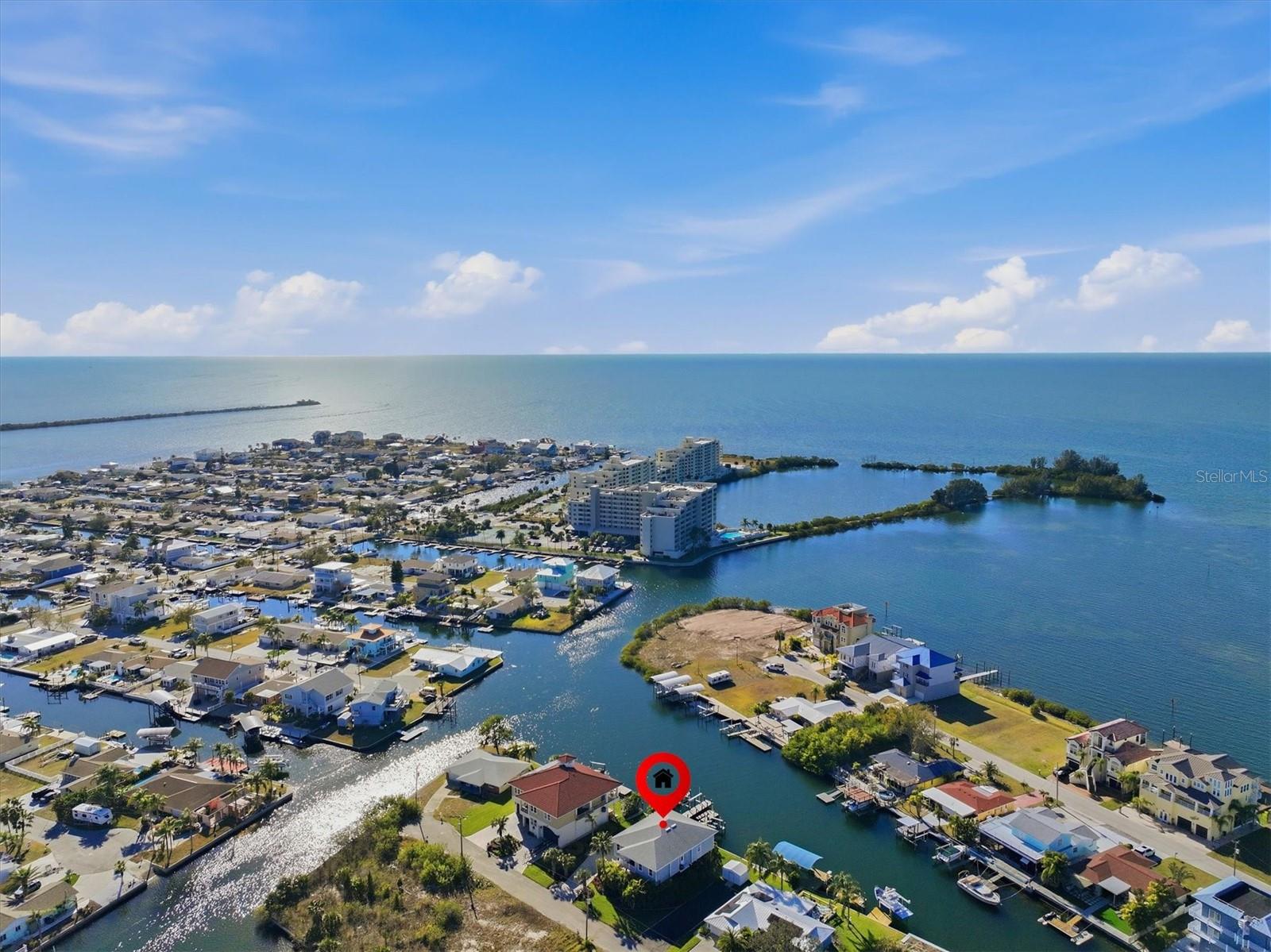 Image 7 of 88 For 13875 Hatcher Avenue