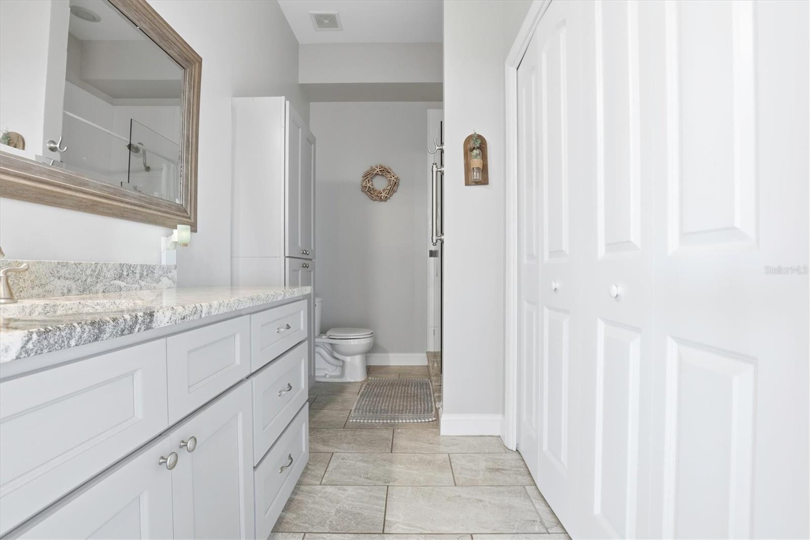 Image 77 of 88 For 13875 Hatcher Avenue