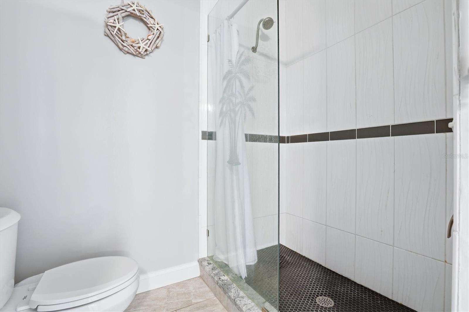 Image 79 of 88 For 13875 Hatcher Avenue