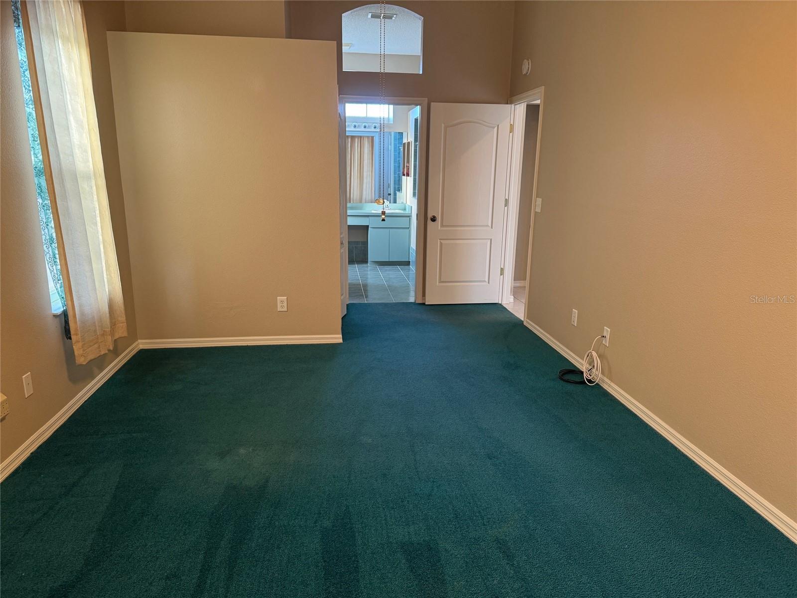 Image 14 of 20 For 8424 Zephyr Wing Court