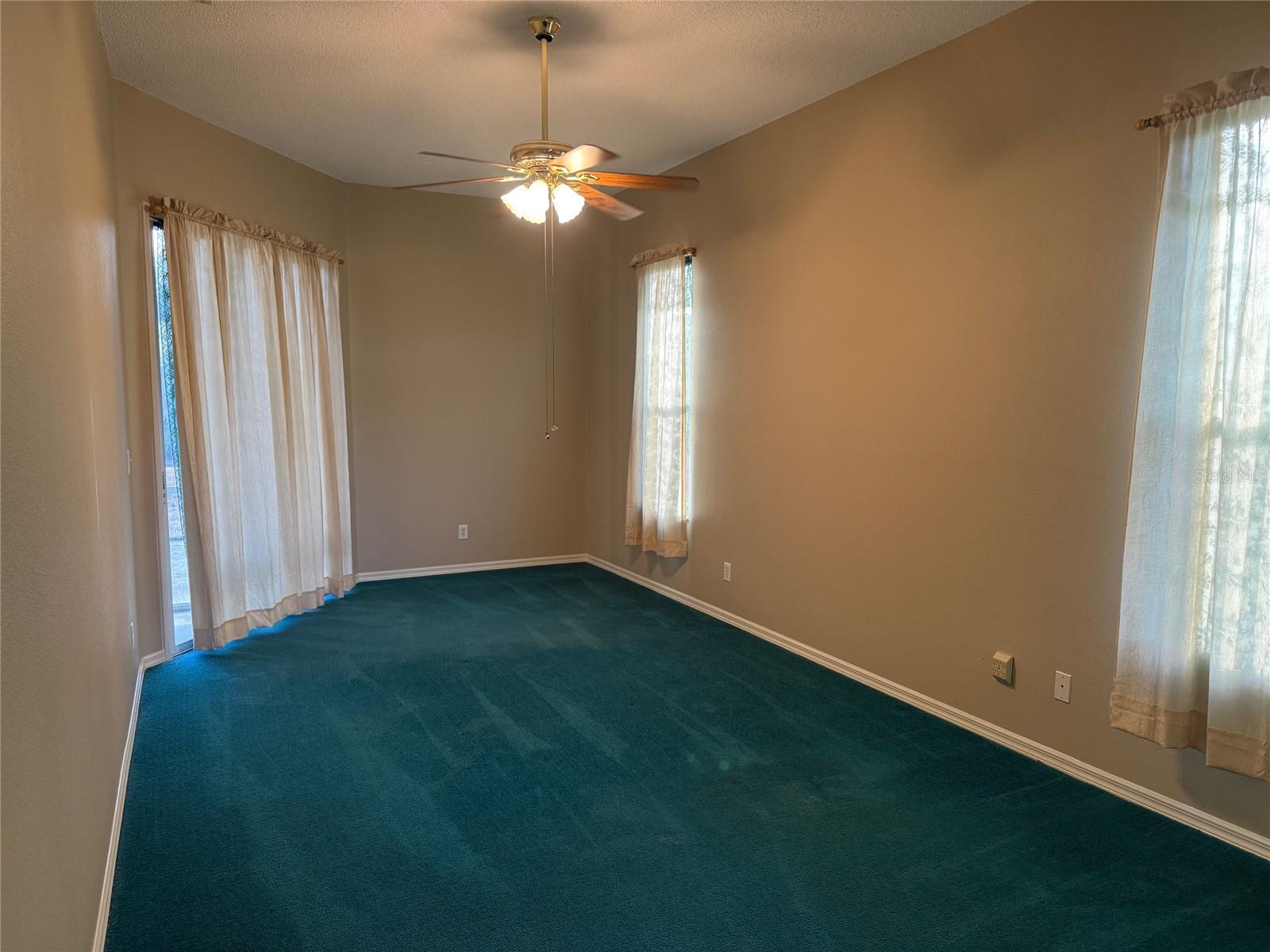 Image 15 of 20 For 8424 Zephyr Wing Court