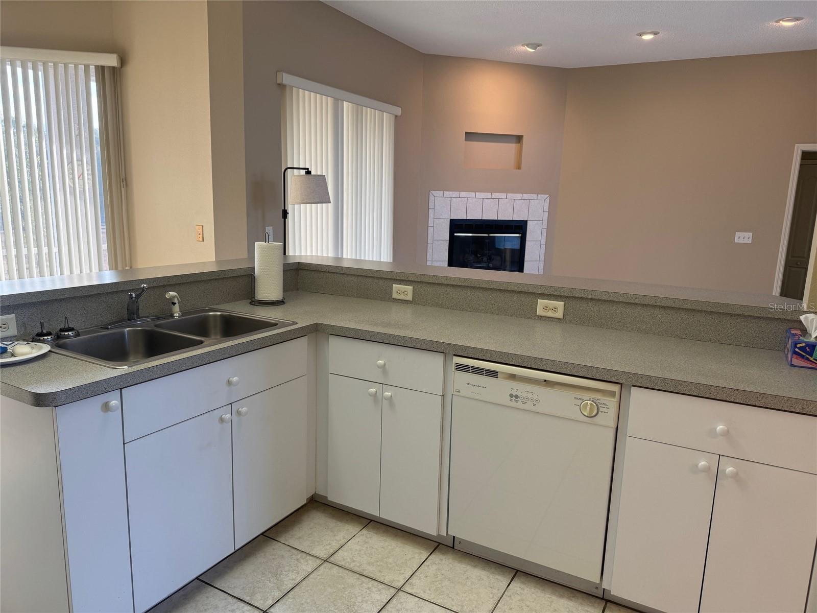 Image 8 of 20 For 8424 Zephyr Wing Court