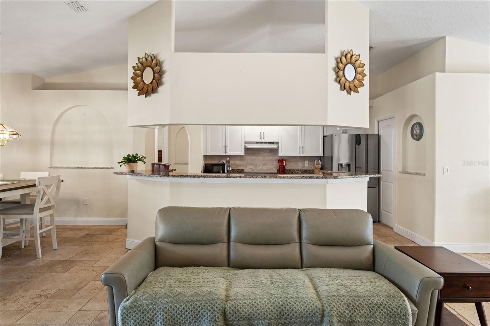 Image 20 of 51 For 22391 Croom Road