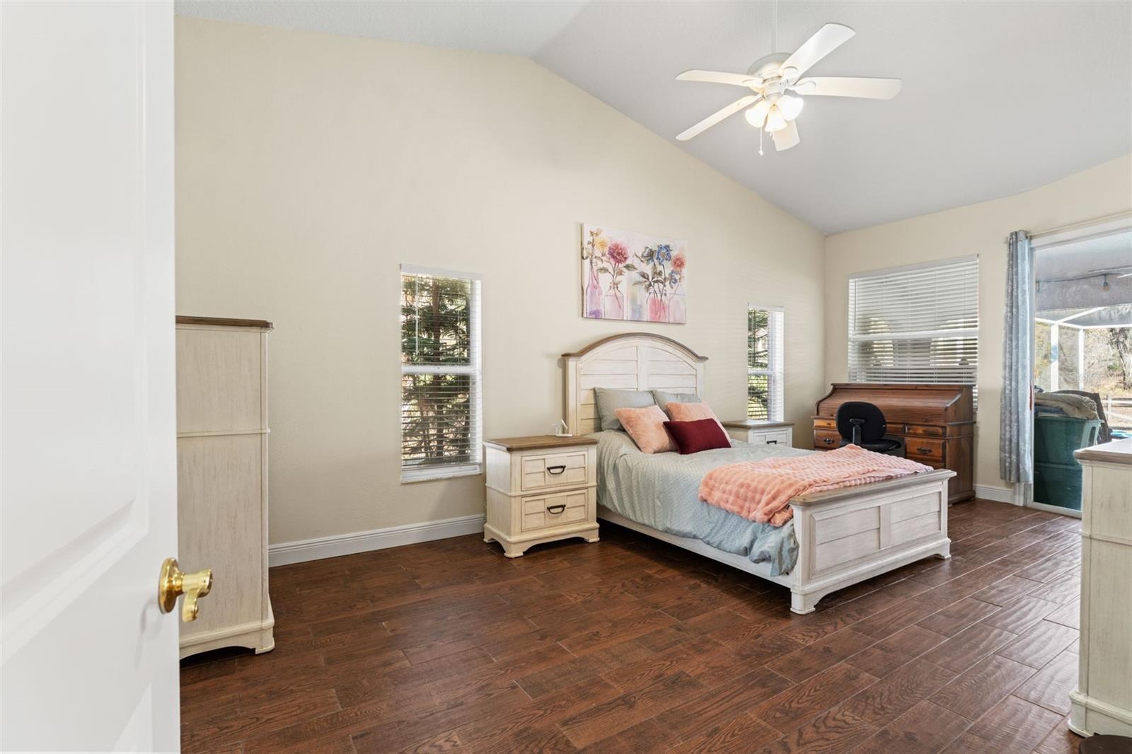 Image 22 of 51 For 22391 Croom Road