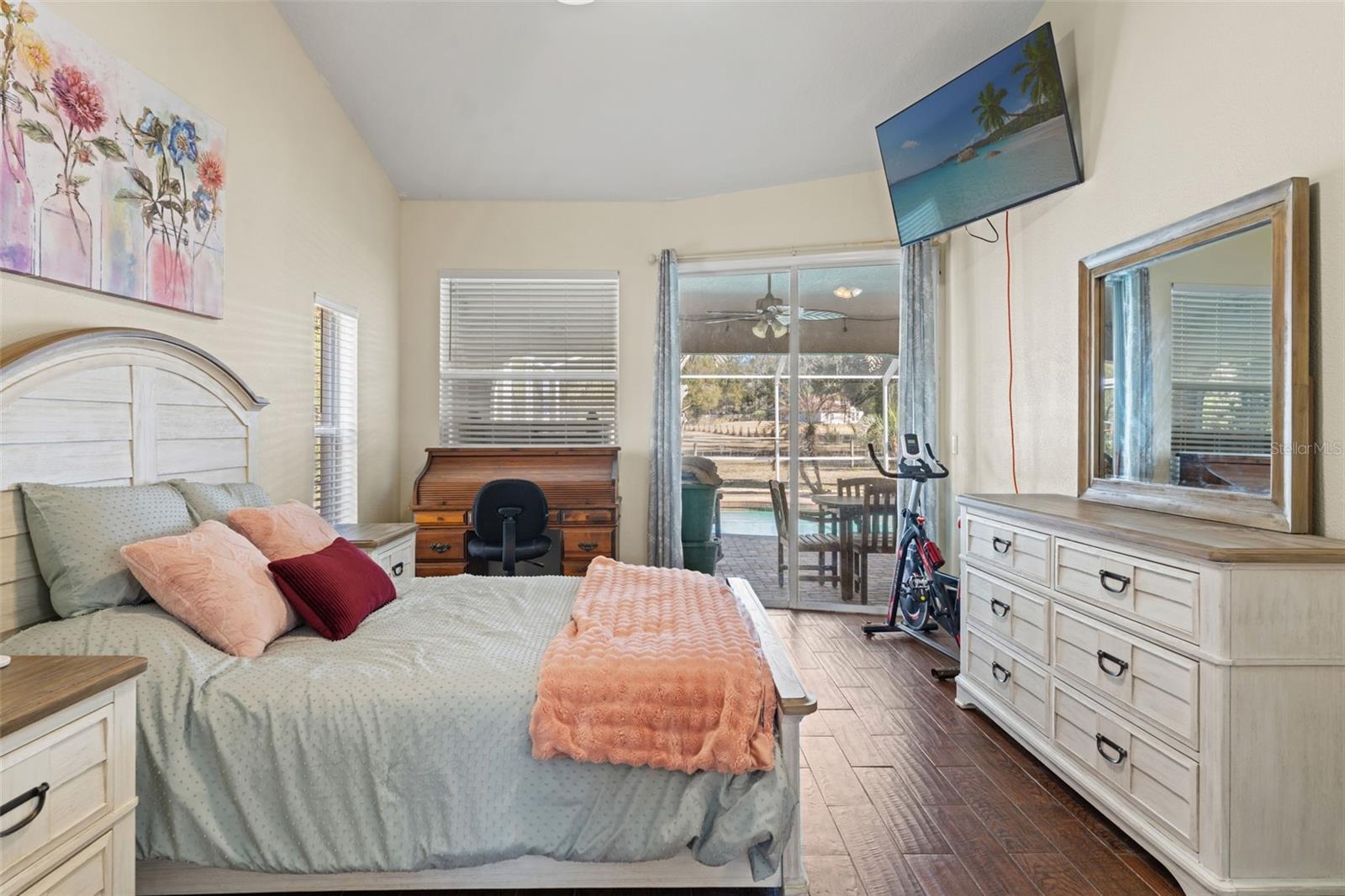 Image 23 of 51 For 22391 Croom Road