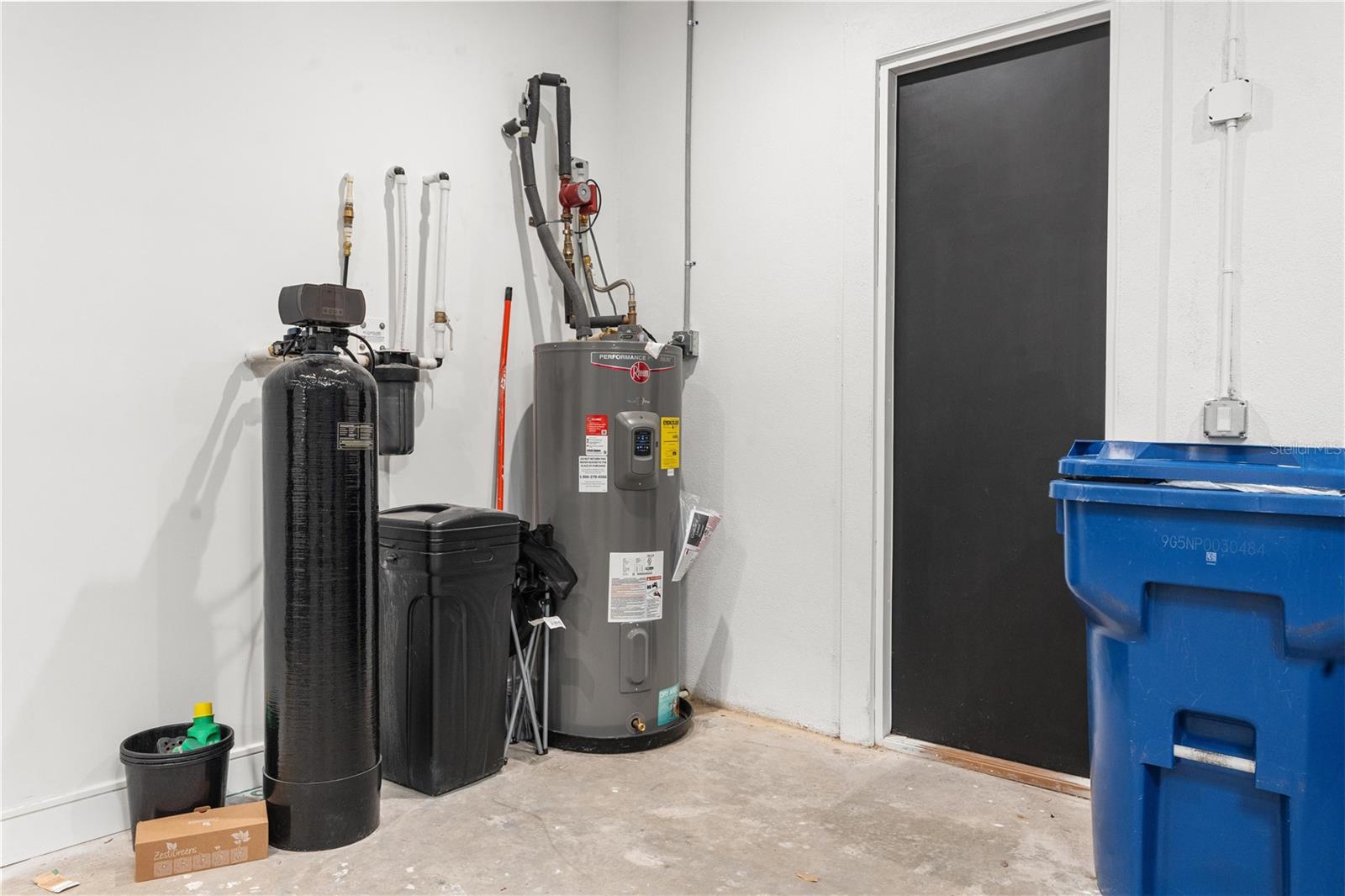 Image 56 of 76 For 21206 Ski Way