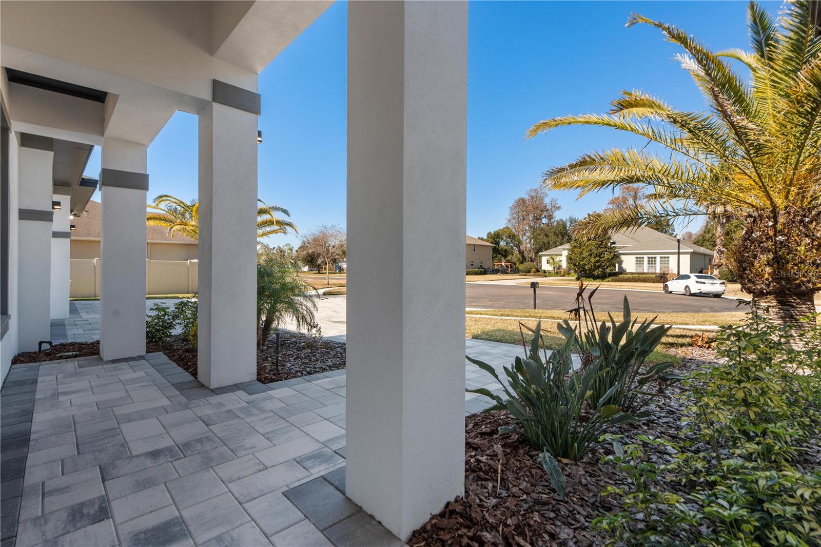 Image 6 of 76 For 21206 Ski Way