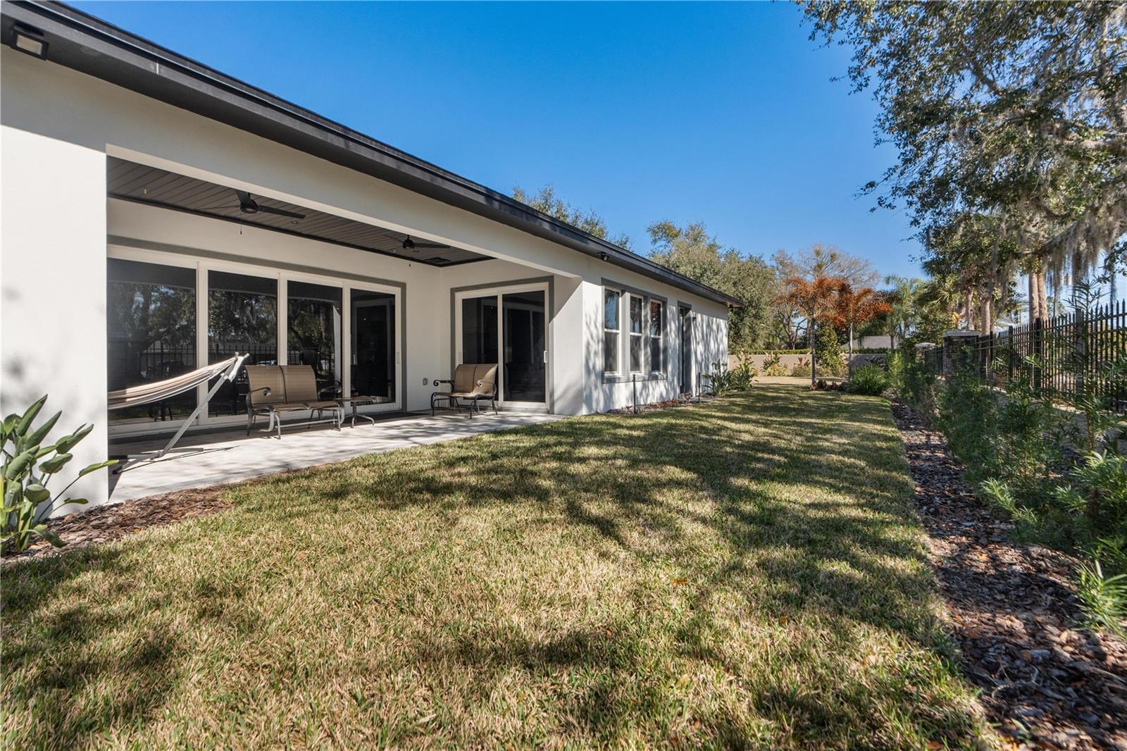 Image 60 of 76 For 21206 Ski Way