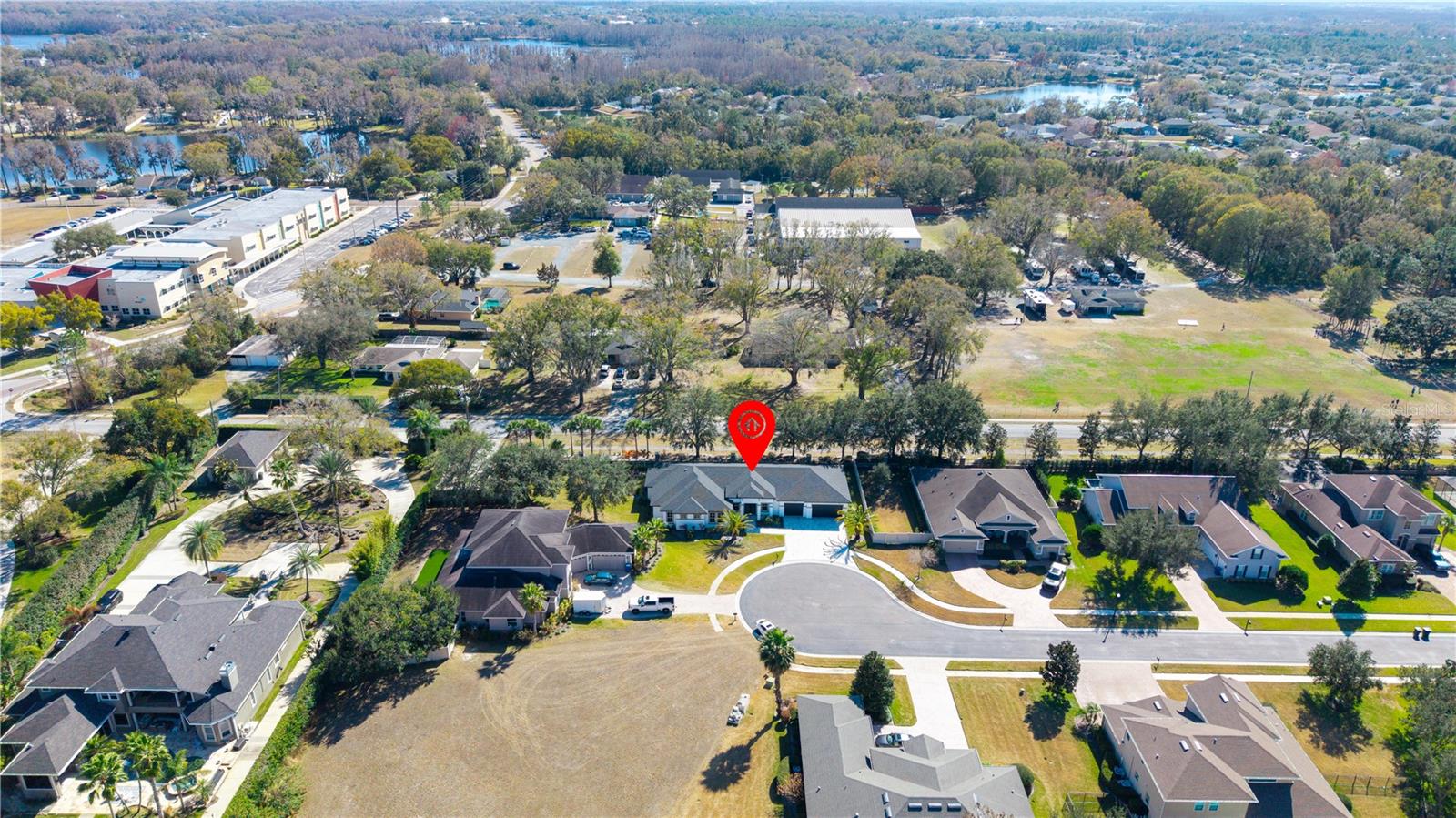 Image 70 of 76 For 21206 Ski Way