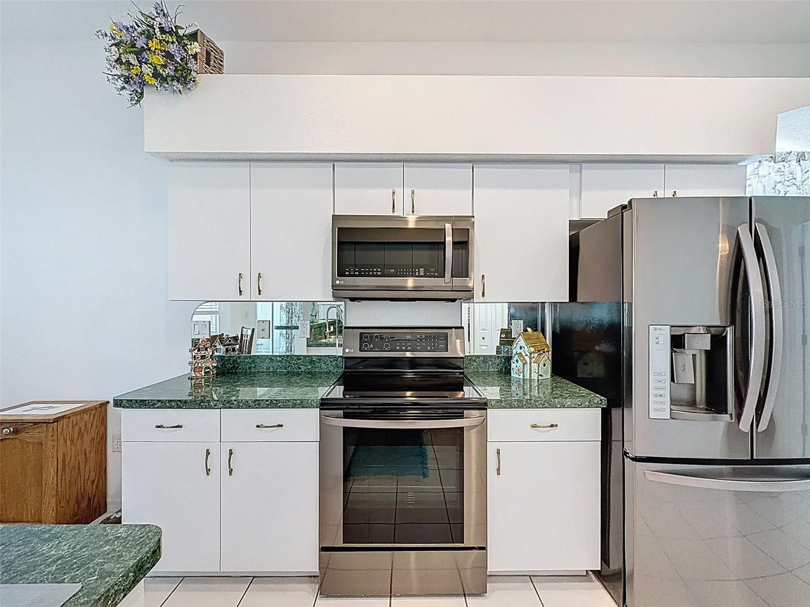 Image 13 of 32 For 11415 Windstar Court