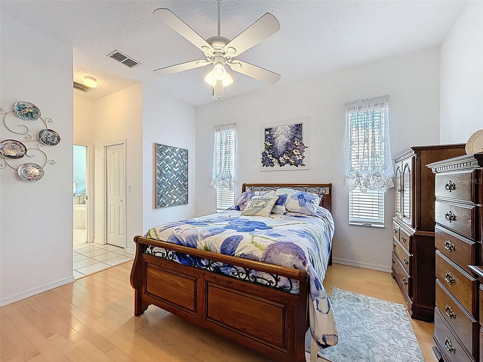 Image 16 of 32 For 11415 Windstar Court