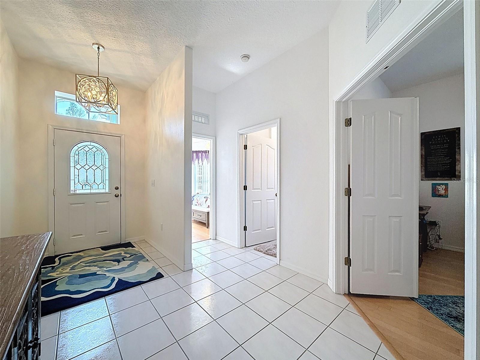 Image 4 of 32 For 11415 Windstar Court