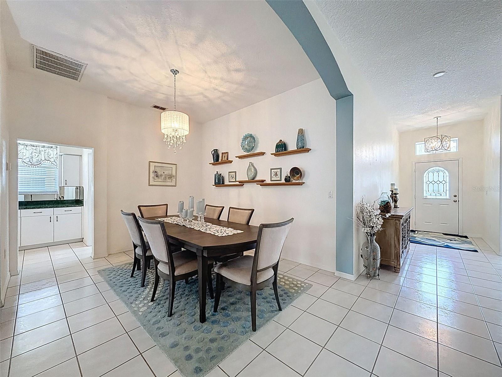 Image 9 of 32 For 11415 Windstar Court