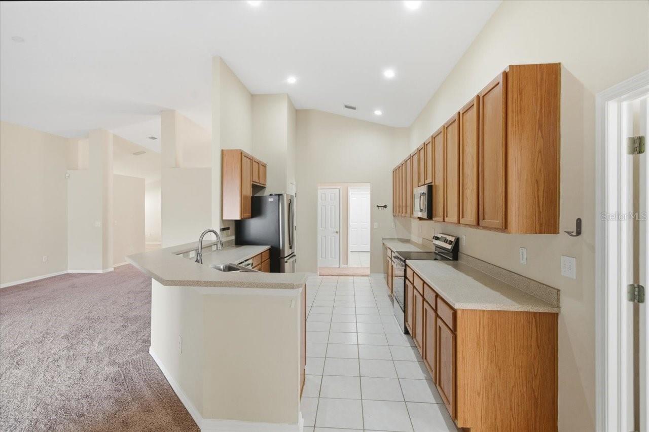 Image 18 of 48 For 4724 Birchfield Loop