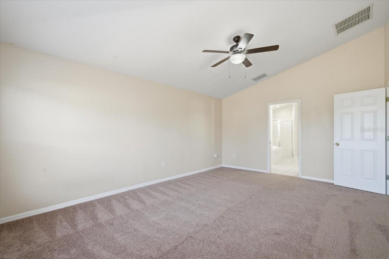 Image 31 of 48 For 4724 Birchfield Loop