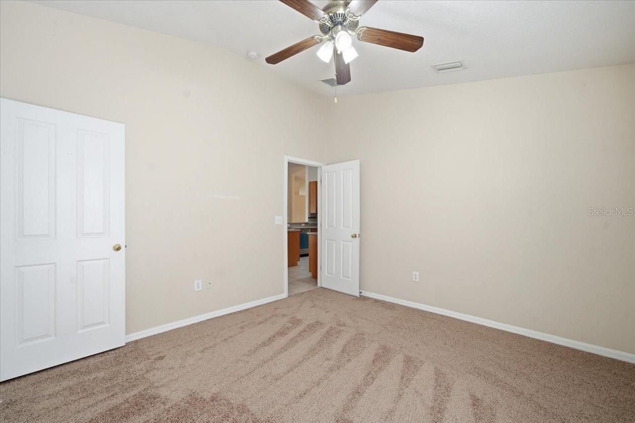 Image 41 of 48 For 4724 Birchfield Loop