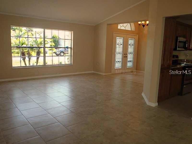 Image 9 of 14 For 13625 Deventer Court