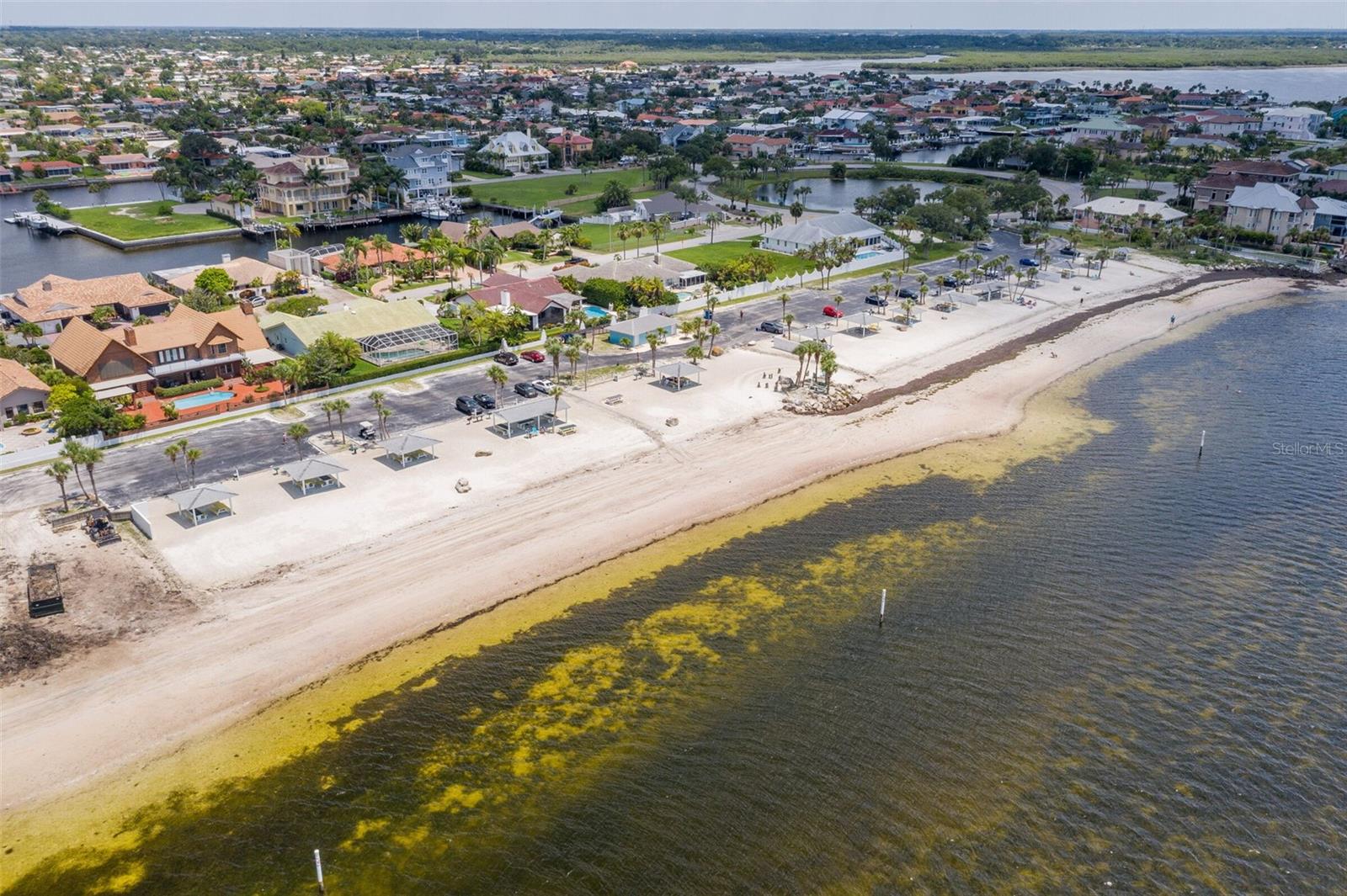 Image 18 of 28 For 0 Elisabethan