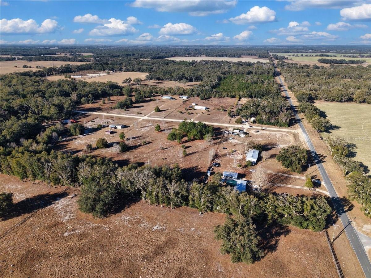 Image 8 of 13 For  76th Avenue 