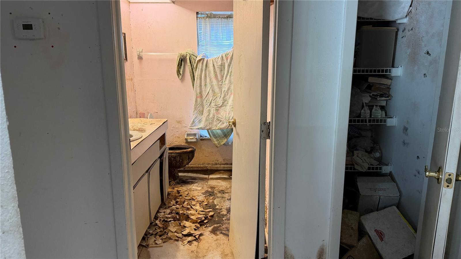 Image 14 of 51 For 2462 Stephanie Drive