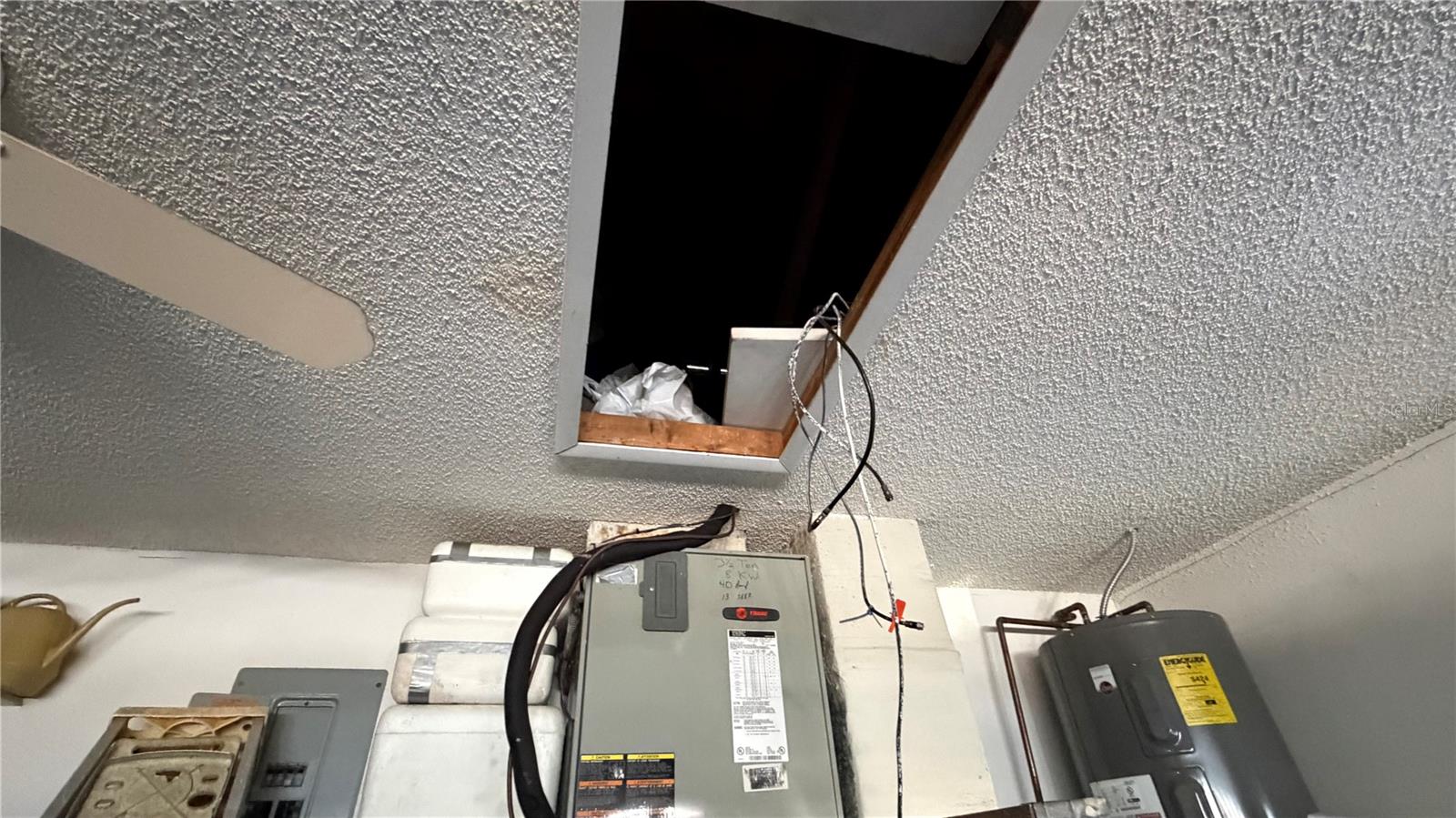 Image 42 of 51 For 2462 Stephanie Drive