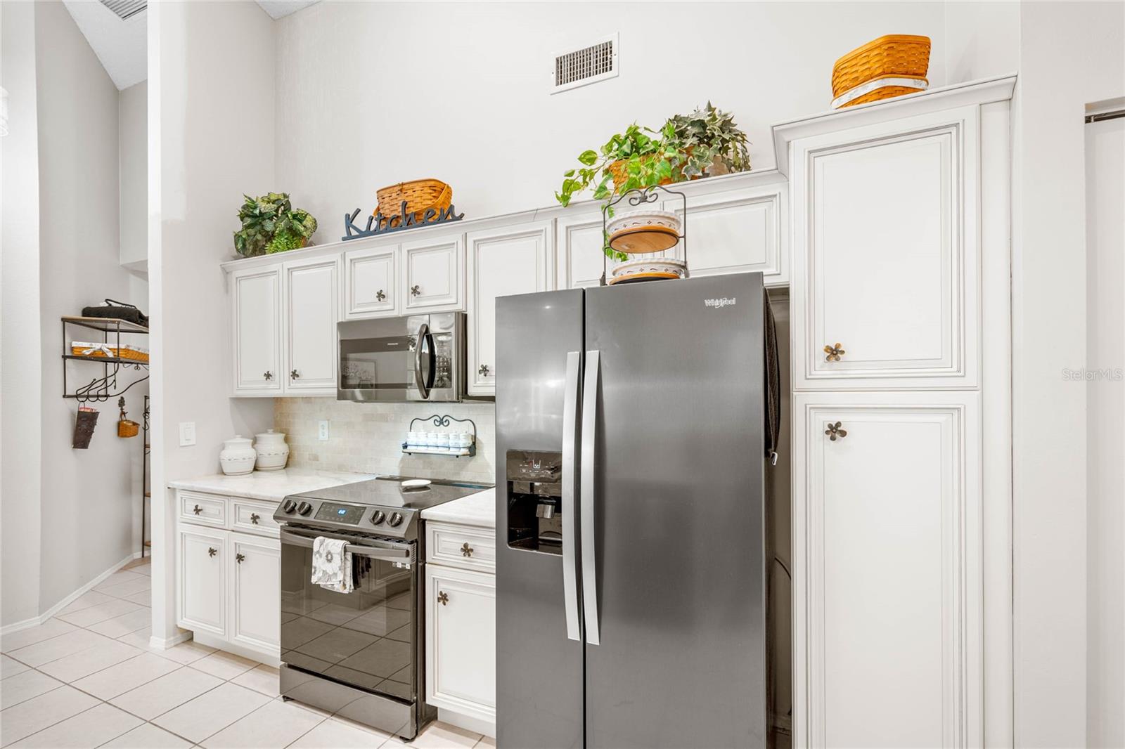 Image 16 of 52 For 7815 Geneva Lane