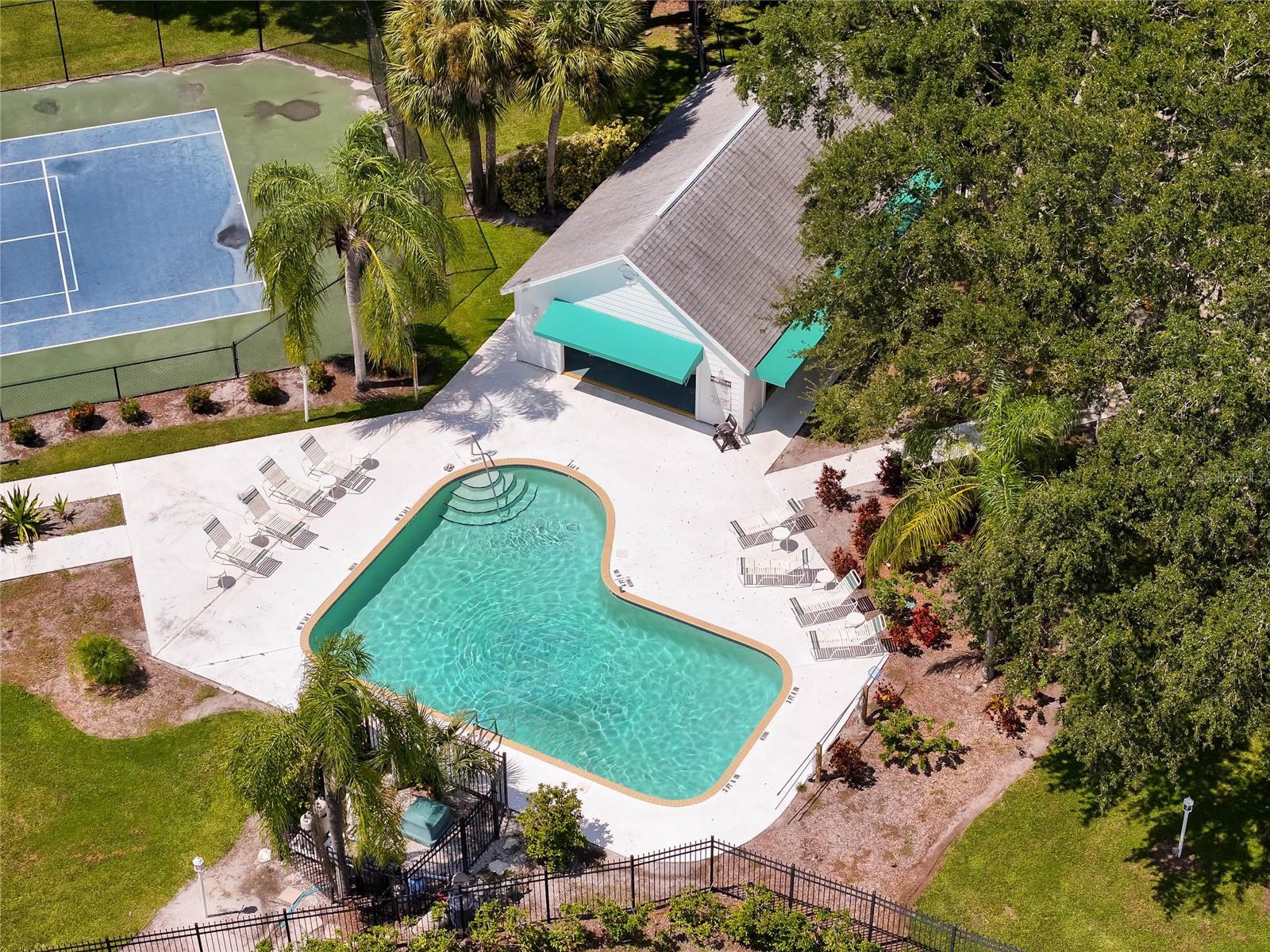 Image 5 of 52 For 7815 Geneva Lane