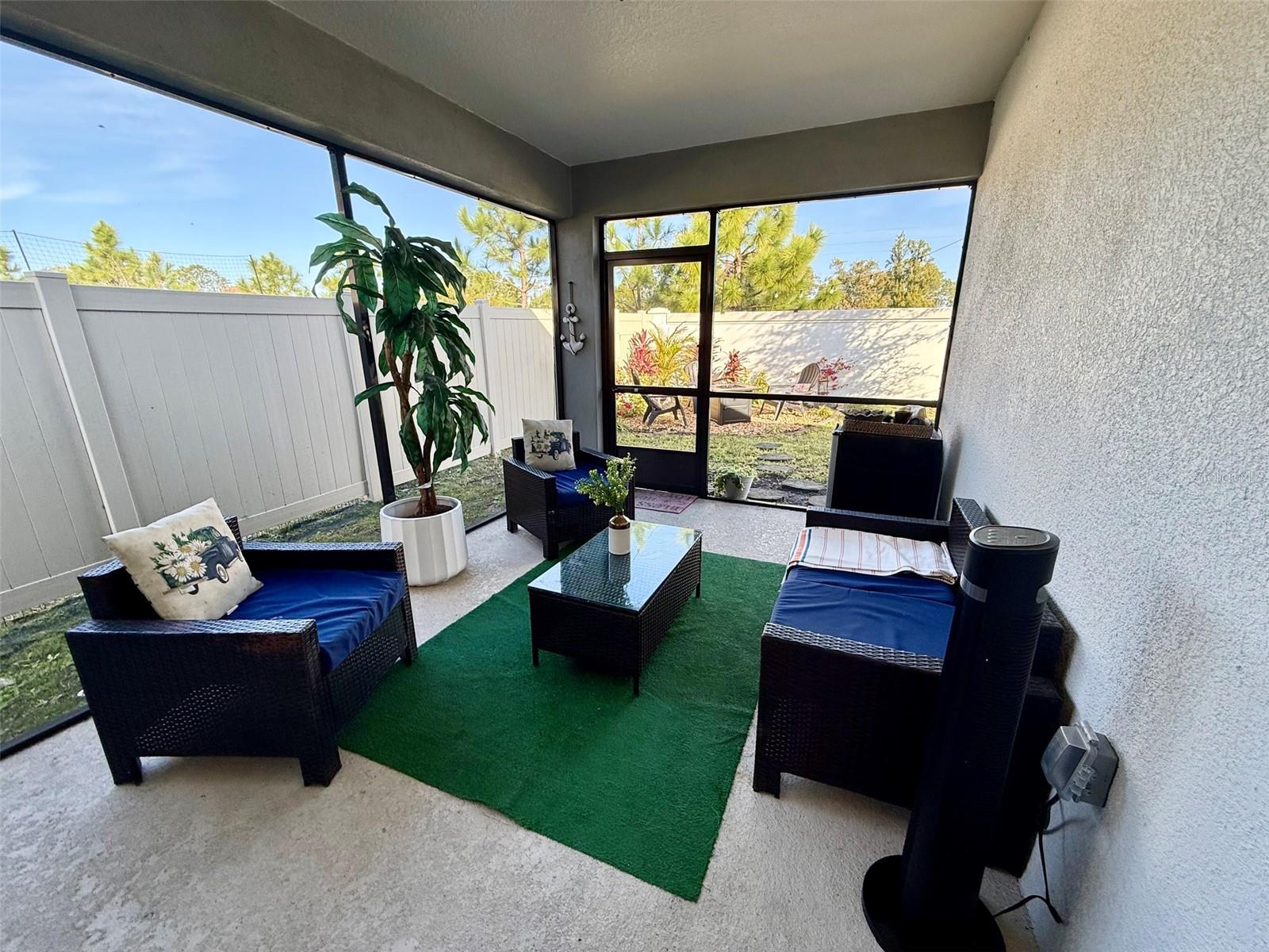 Image 7 of 36 For 20873 Drake Elm Drive