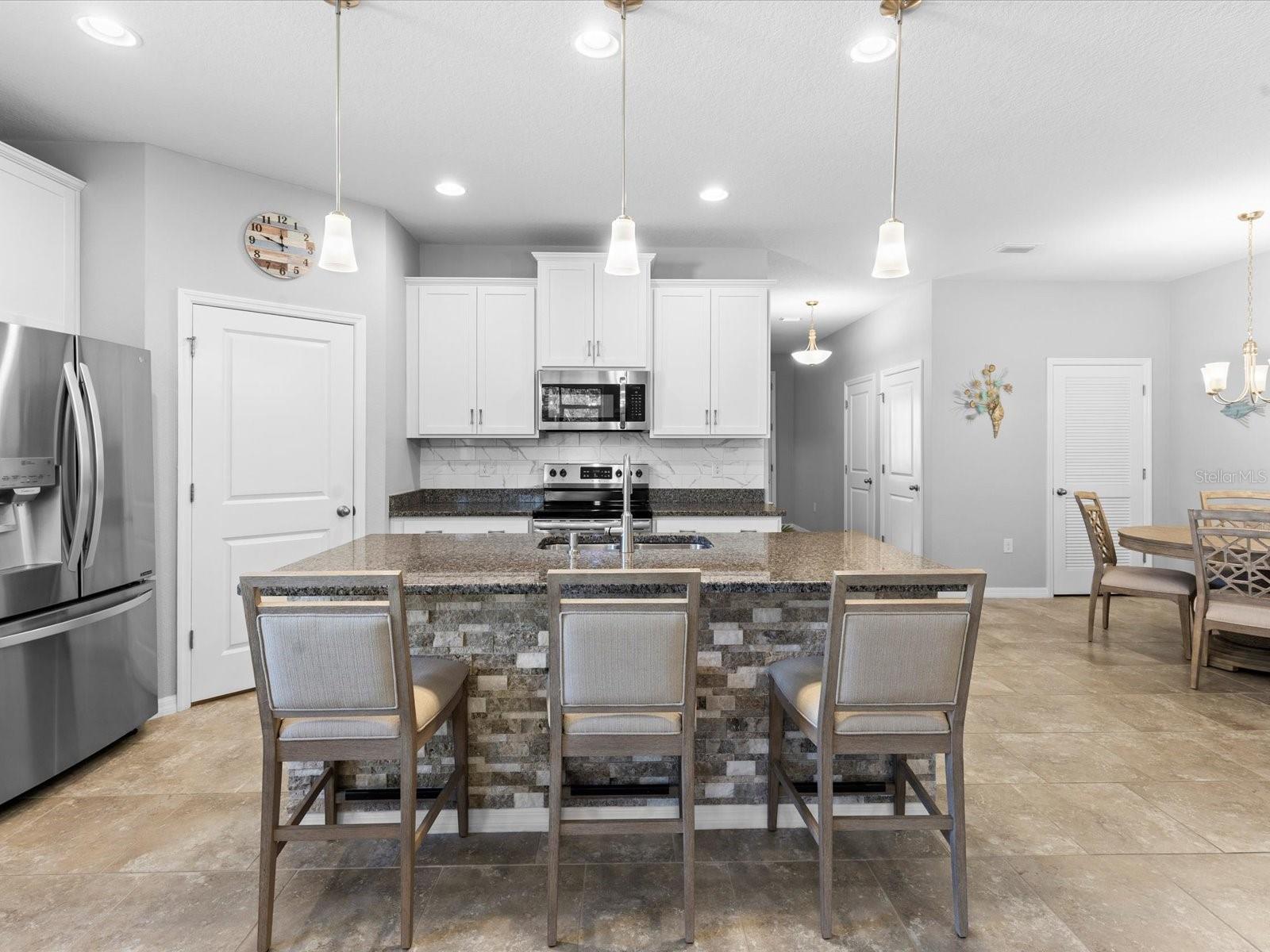 Image 7 of 82 For 2873 Storybrook Preserve Drive