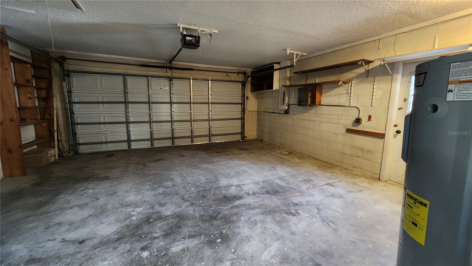 Image 30 of 32 For 14921 Old Pointe Road