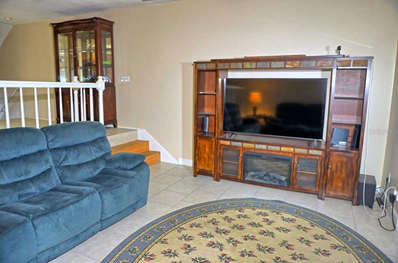 Image 13 of 40 For 2051 Vista Del Sol Circle 202