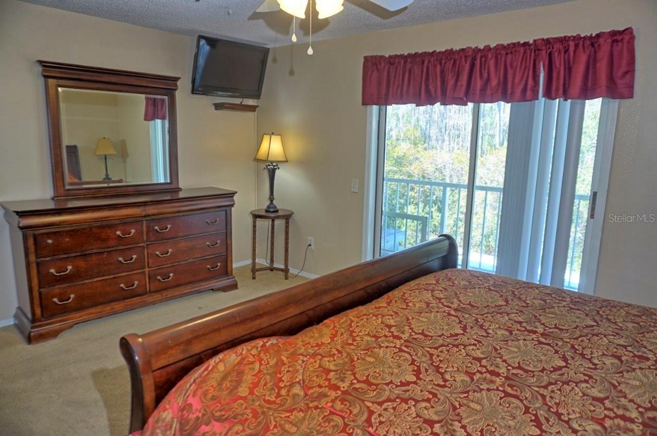 Image 18 of 40 For 2051 Vista Del Sol Circle 202