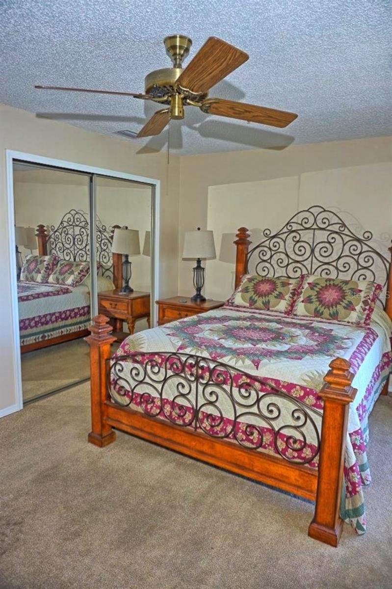 Image 23 of 40 For 2051 Vista Del Sol Circle 202