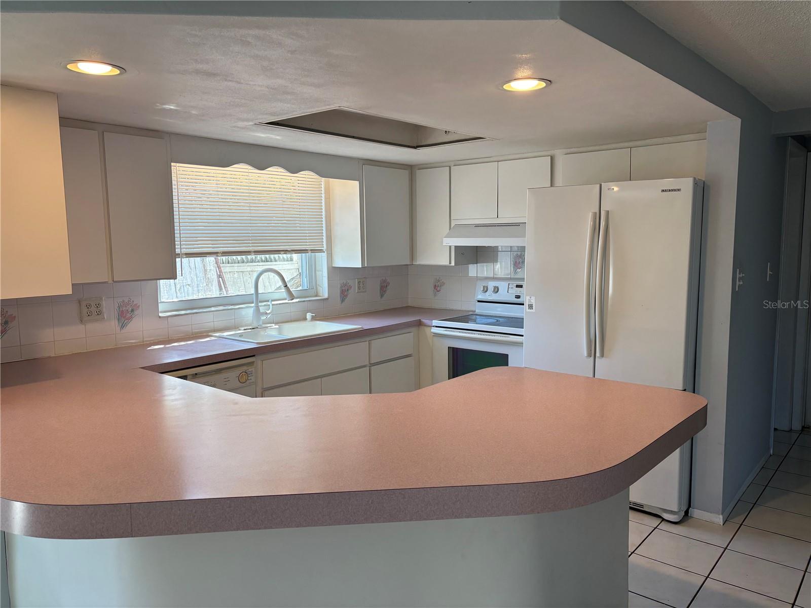 Image 6 of 19 For 9524 Towanda Lane