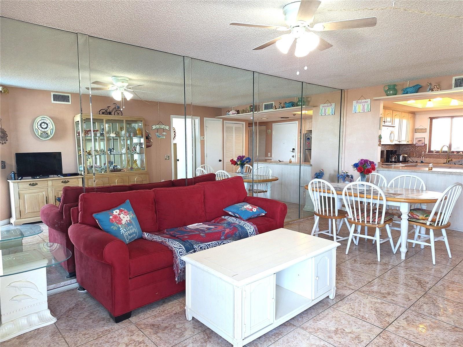 Image 19 of 27 For 6009 Sea Ranch Drive 310