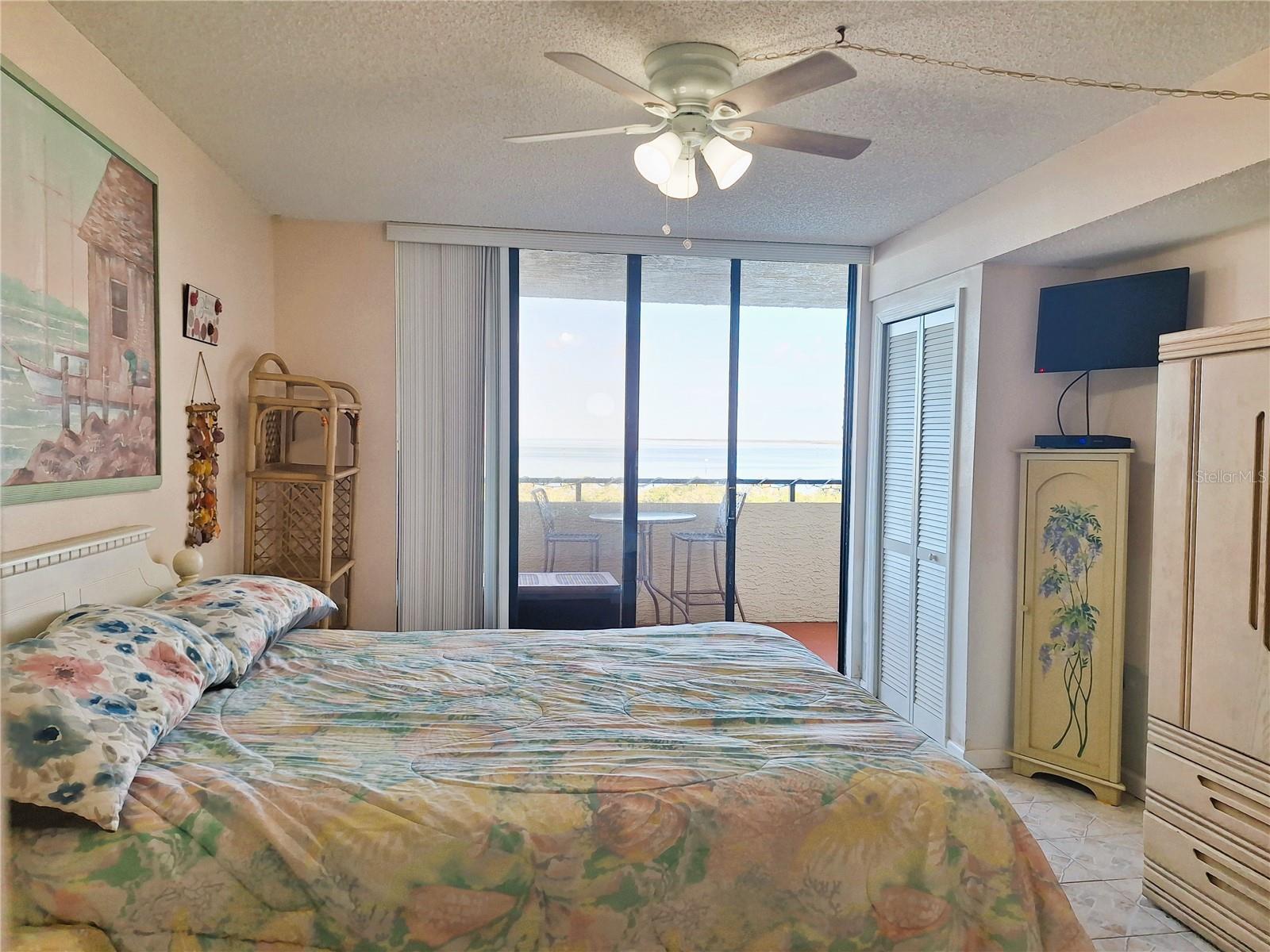 Image 9 of 27 For 6009 Sea Ranch Drive 310