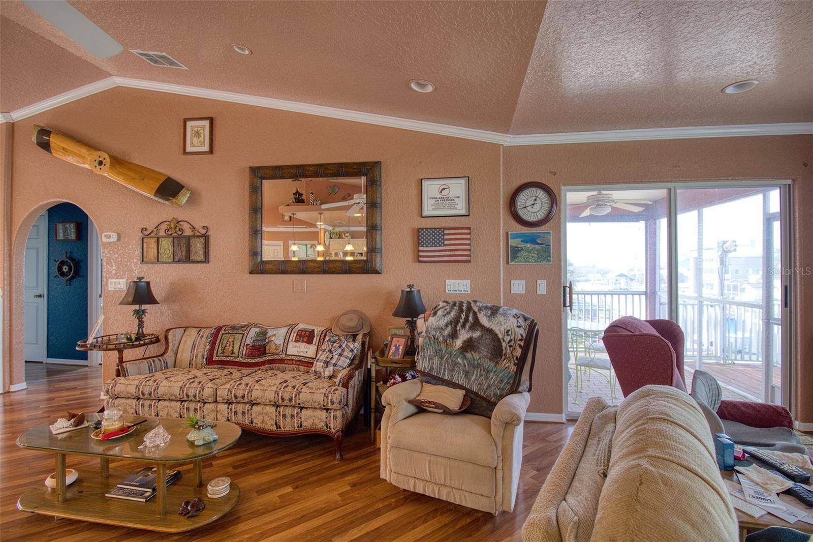 Image 10 of 41 For 6531 Louise Court