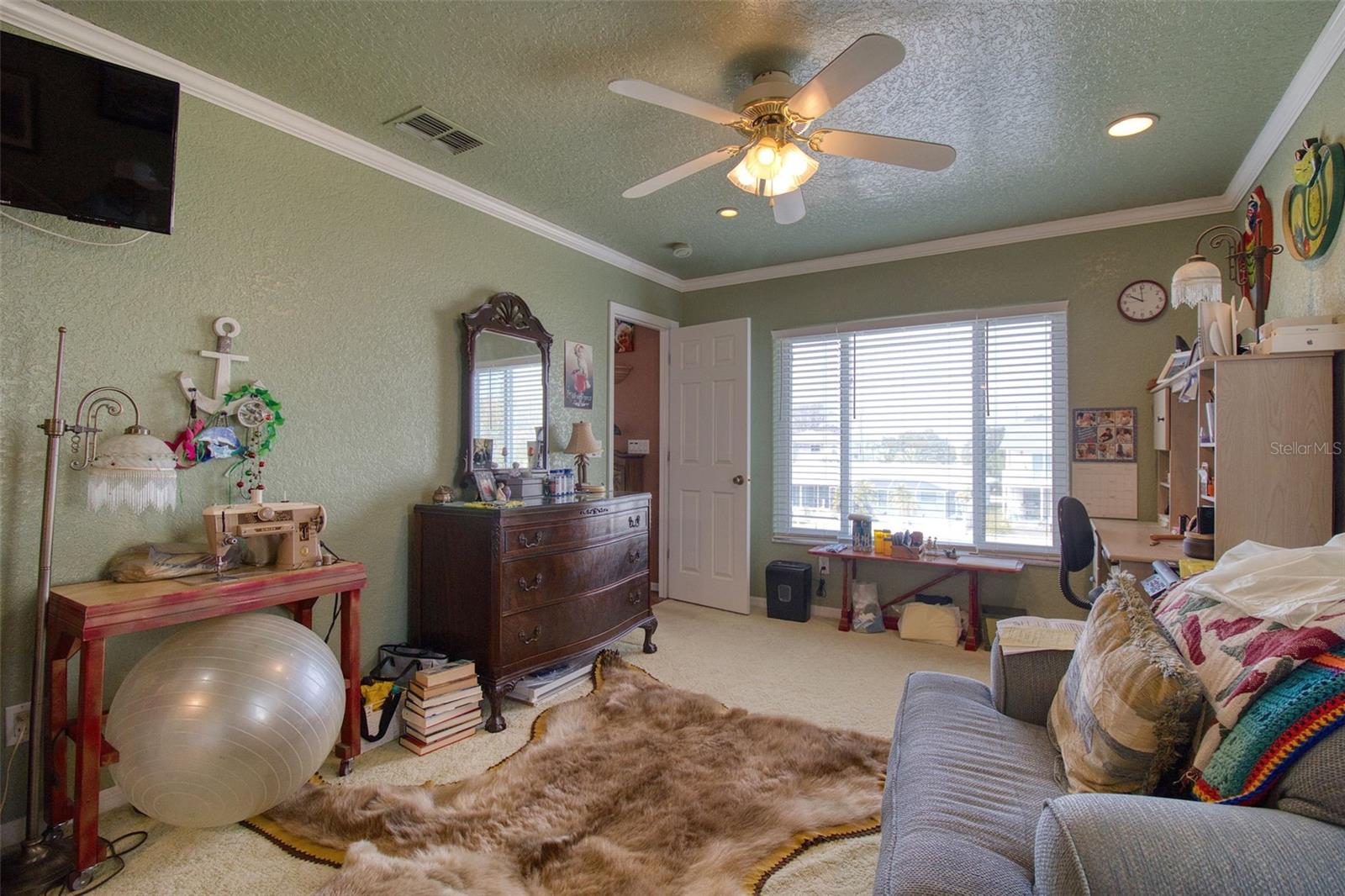 Image 17 of 41 For 6531 Louise Court