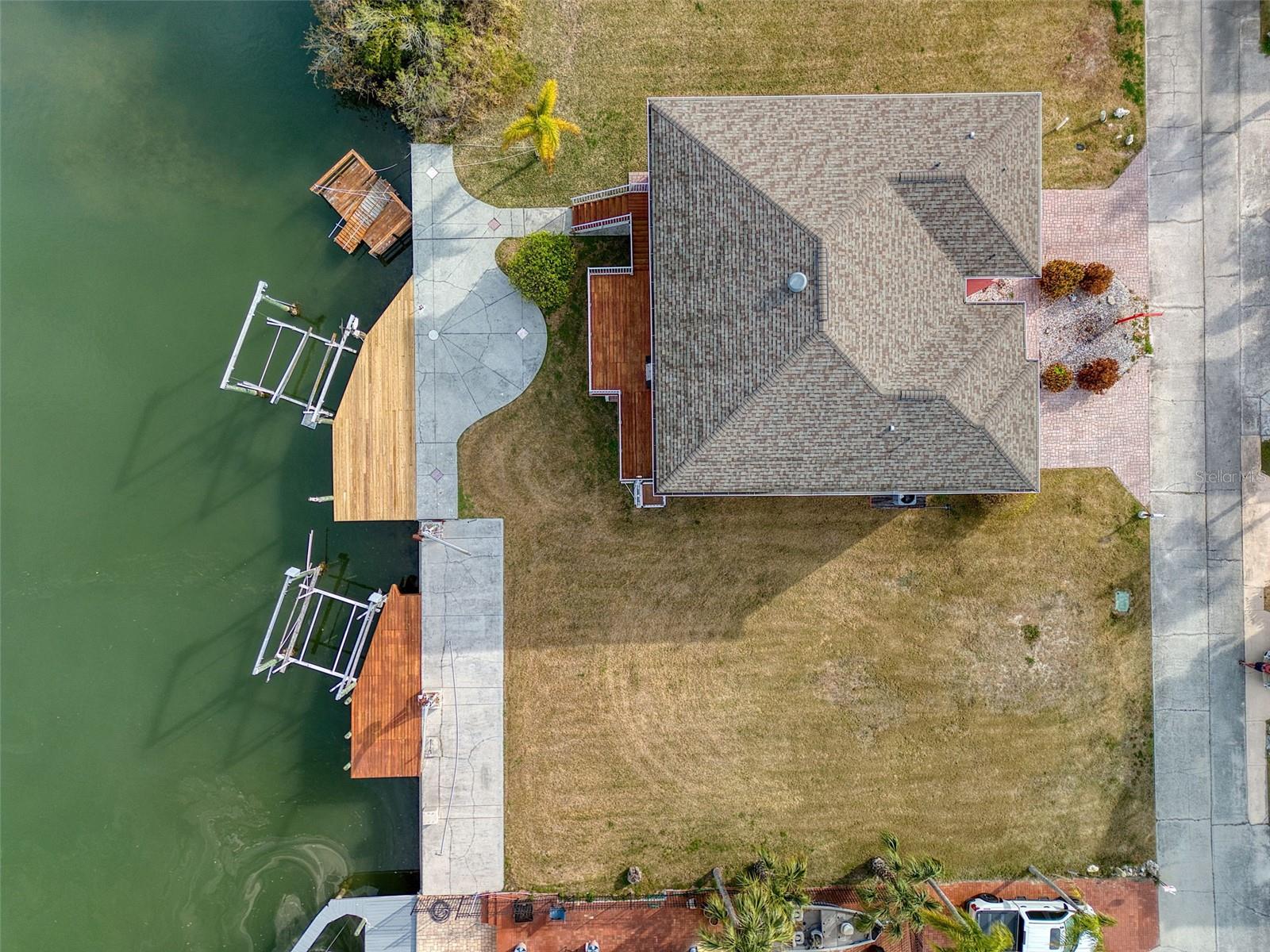 Image 3 of 41 For 6531 Louise Court