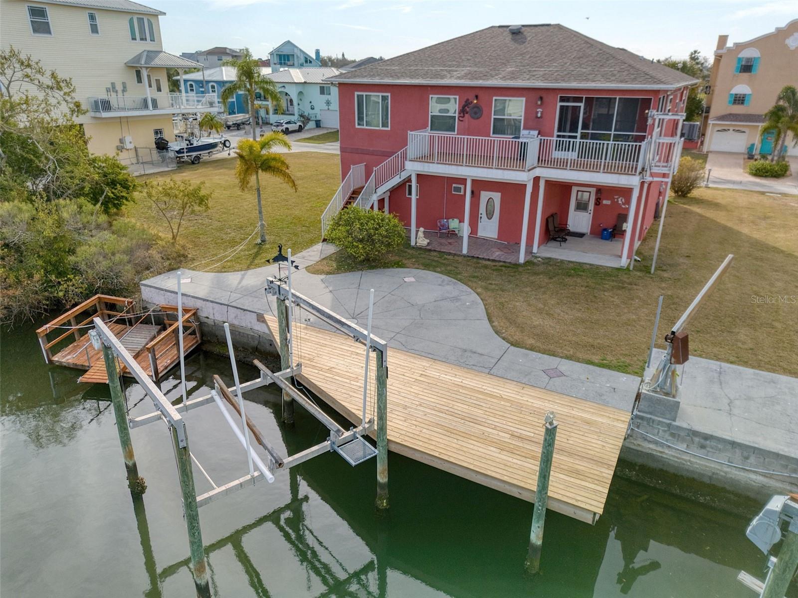 Image 32 of 41 For 6531 Louise Court