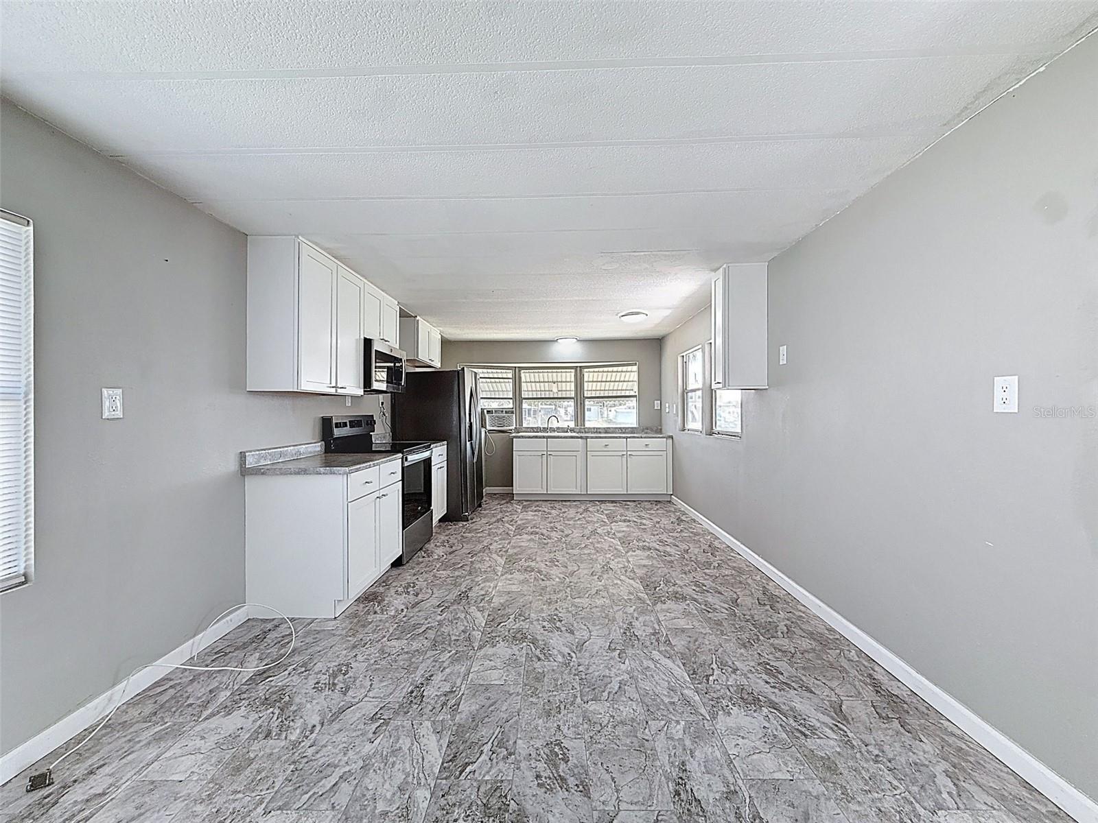 Image 14 of 80 For 13032 Cabin Court