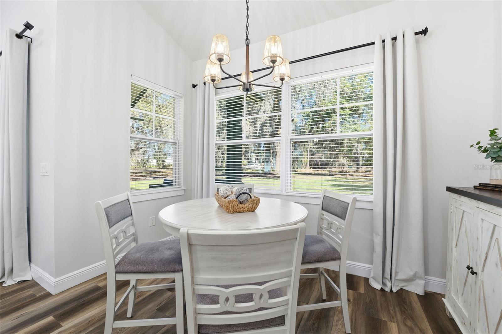 Image 17 of 85 For 4586 Hickory Oak Drive