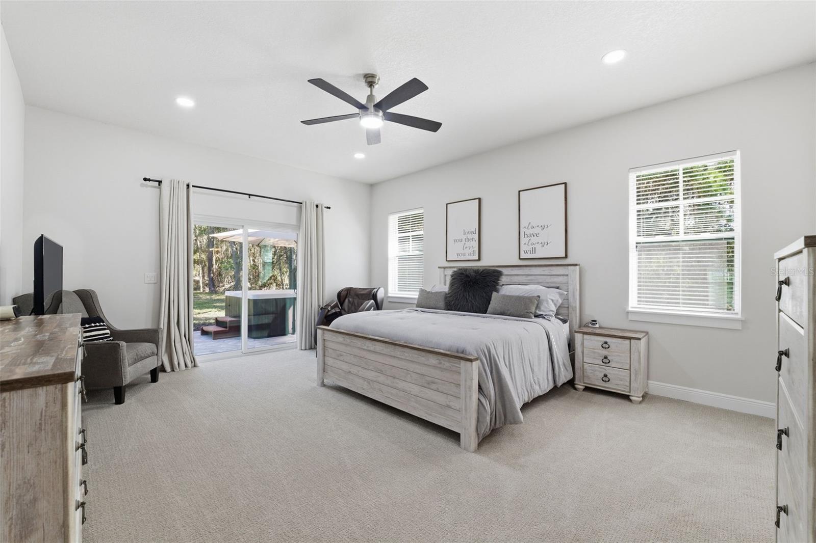 Image 18 of 85 For 4586 Hickory Oak Drive