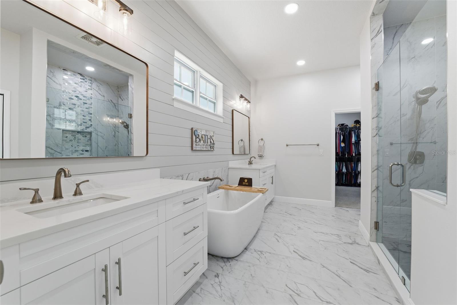 Image 19 of 85 For 4586 Hickory Oak Drive