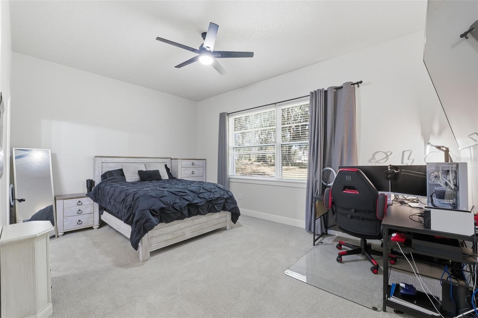 Image 26 of 85 For 4586 Hickory Oak Drive