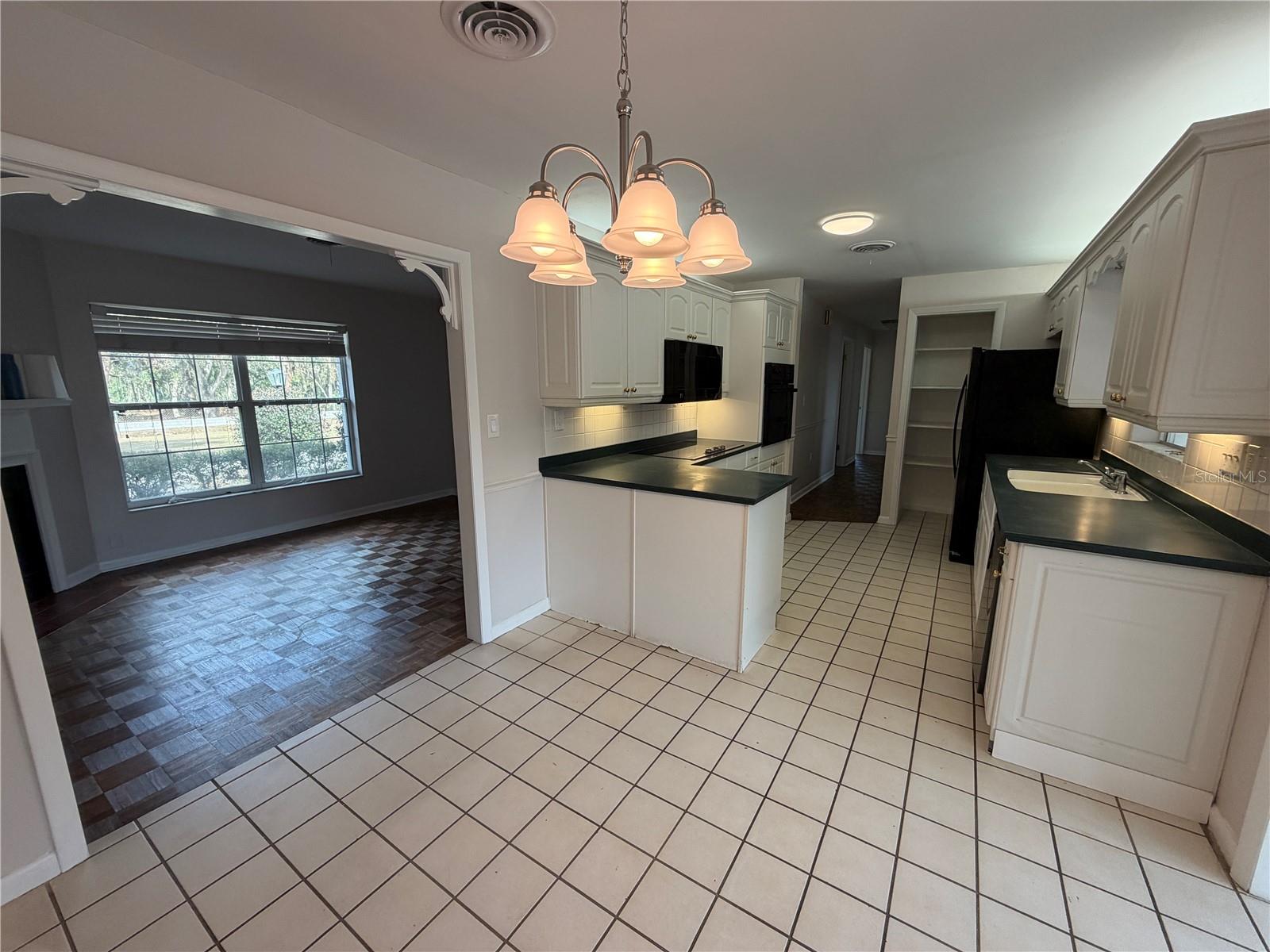 Listing photo id 10 for 7450 Alafia Ridge Loop