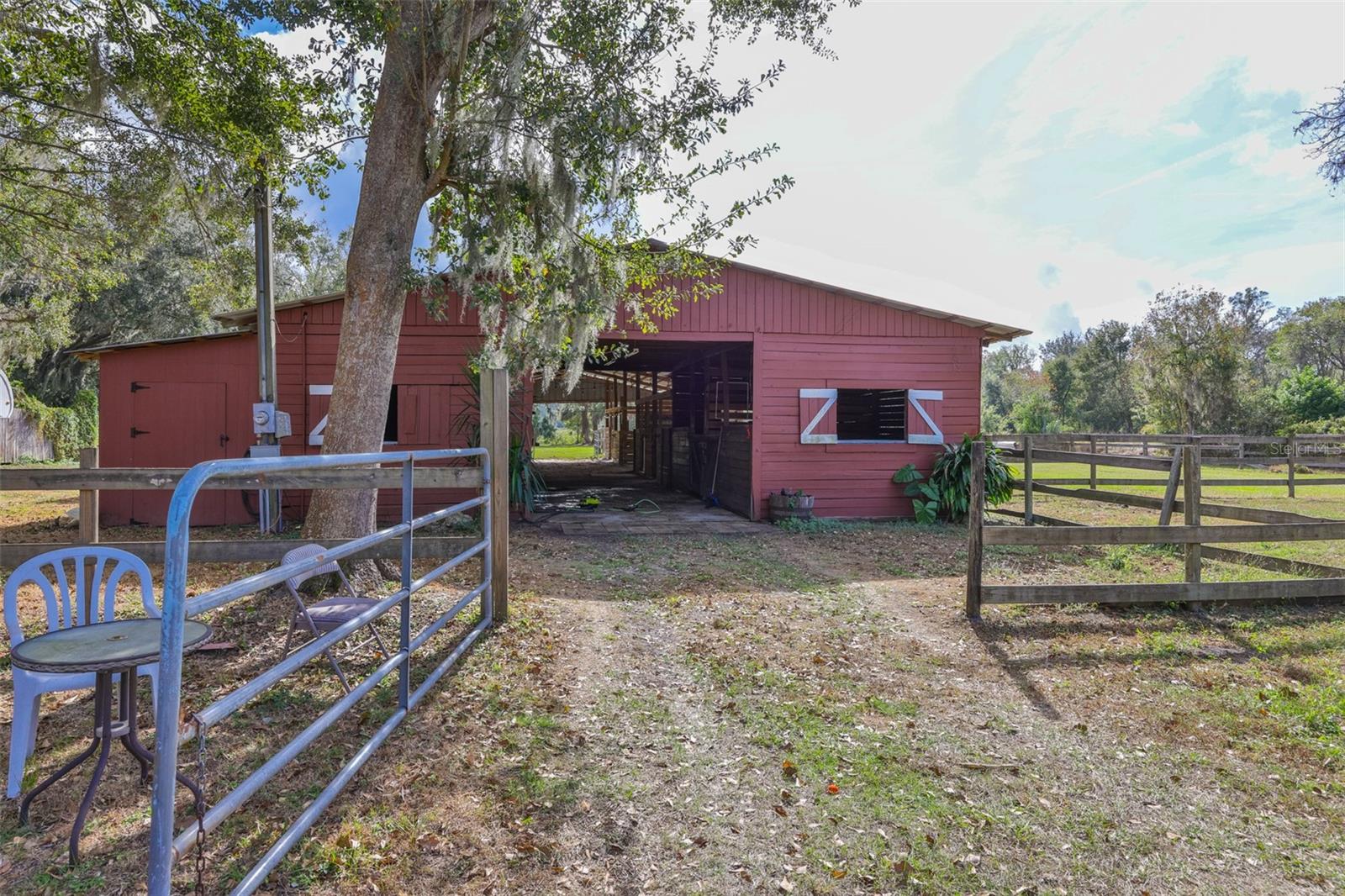 Listing photo id 30 for 7450 Alafia Ridge Loop