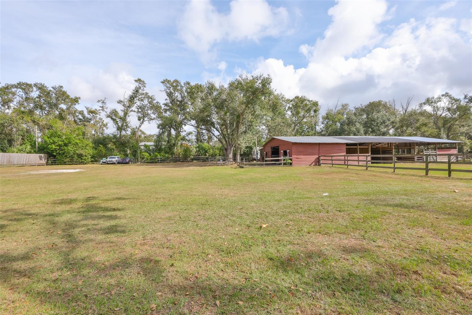 Listing photo id 37 for 7450 Alafia Ridge Loop