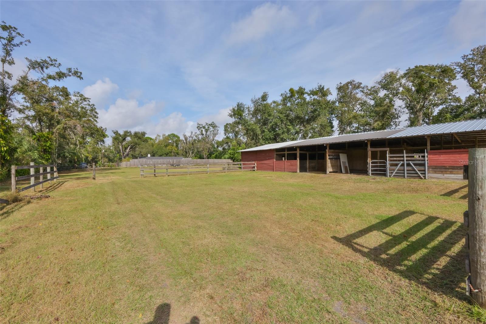Listing photo id 38 for 7450 Alafia Ridge Loop
